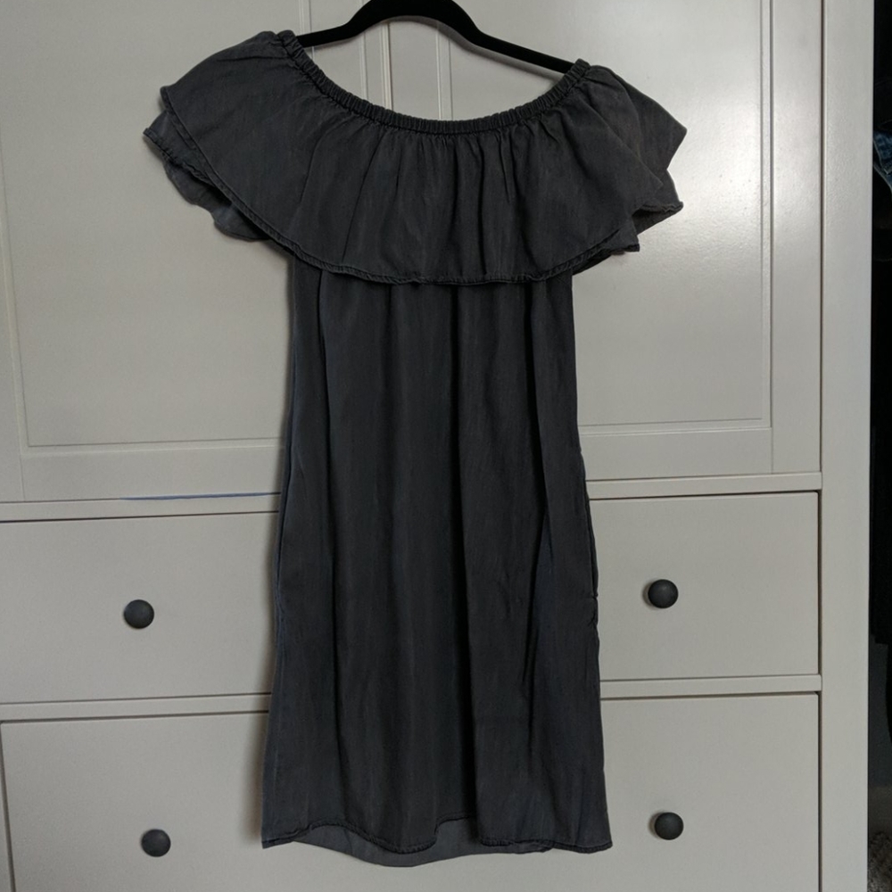 Off-the-shoulder pocketed cotton mini dress